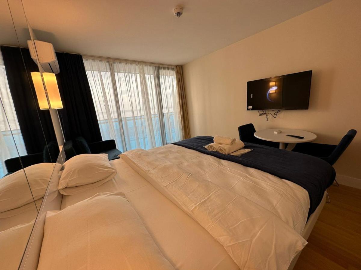 Orbi City Batumi Aparthotel Eksteriør billede